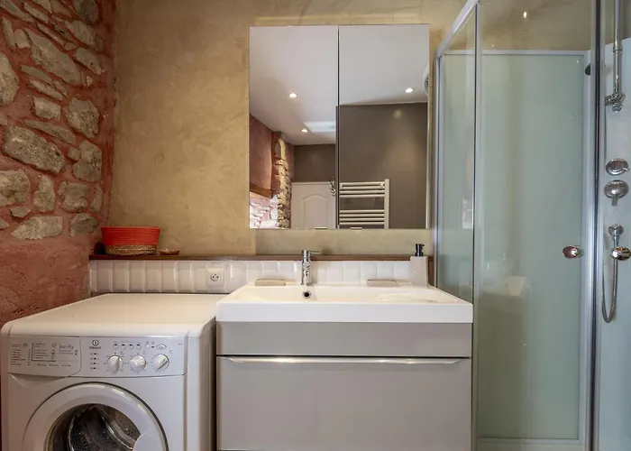 Maison - Le Petit Bussac * Aigne (Herault)